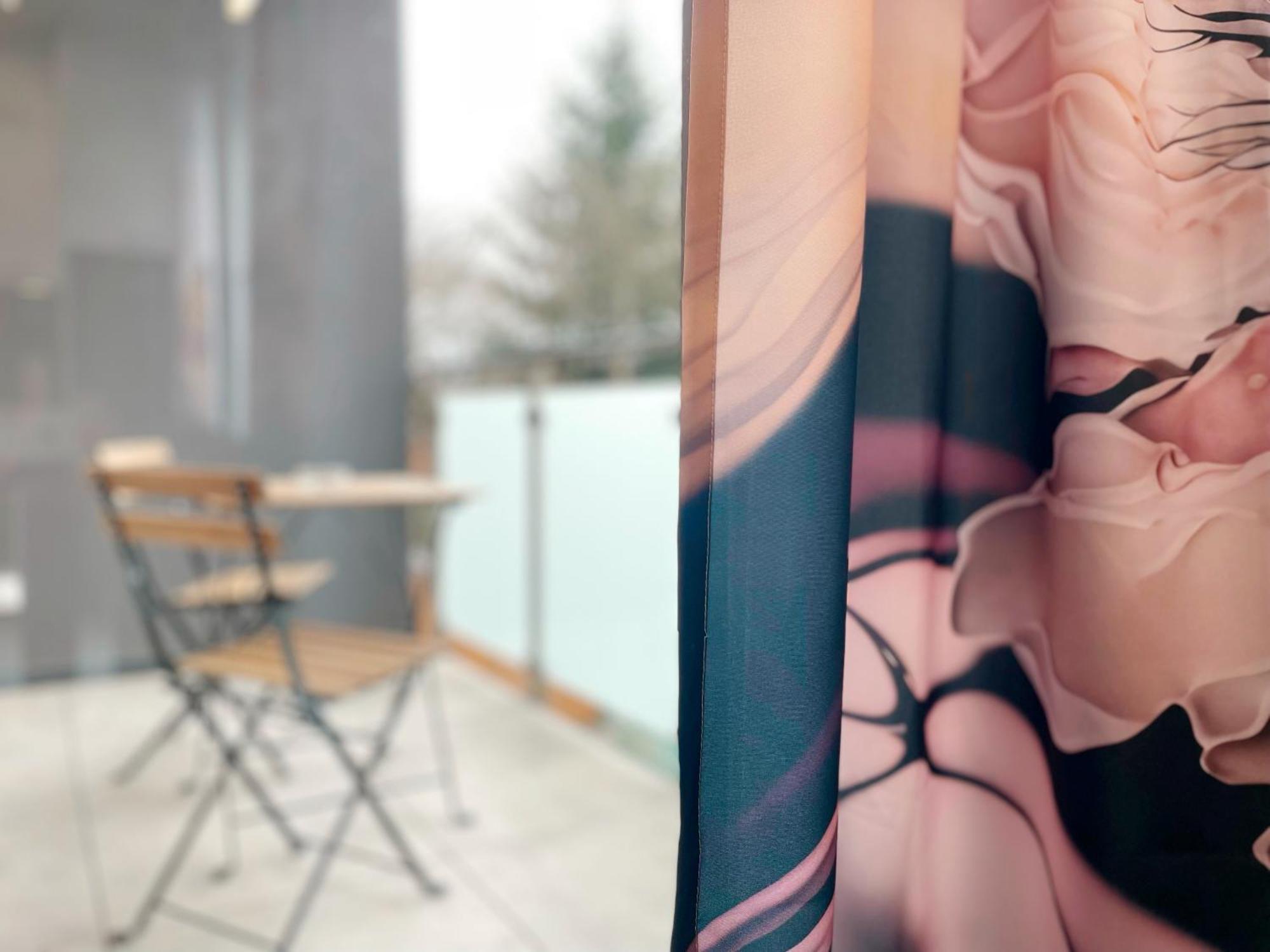 Premium Apartment - Red Rose - Self Check-In Rzeszow Luaran gambar