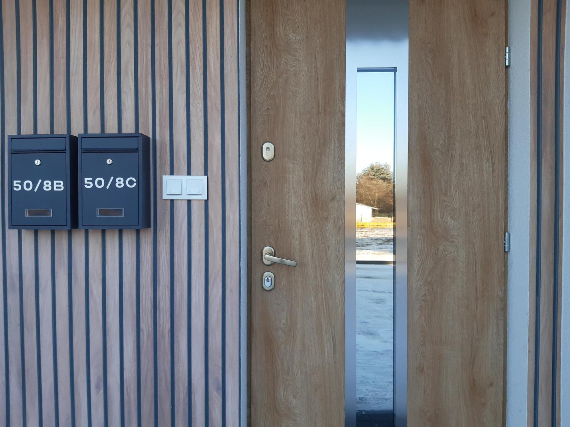 Premium Apartment - Red Rose - Self Check-In Rzeszow Luaran gambar
