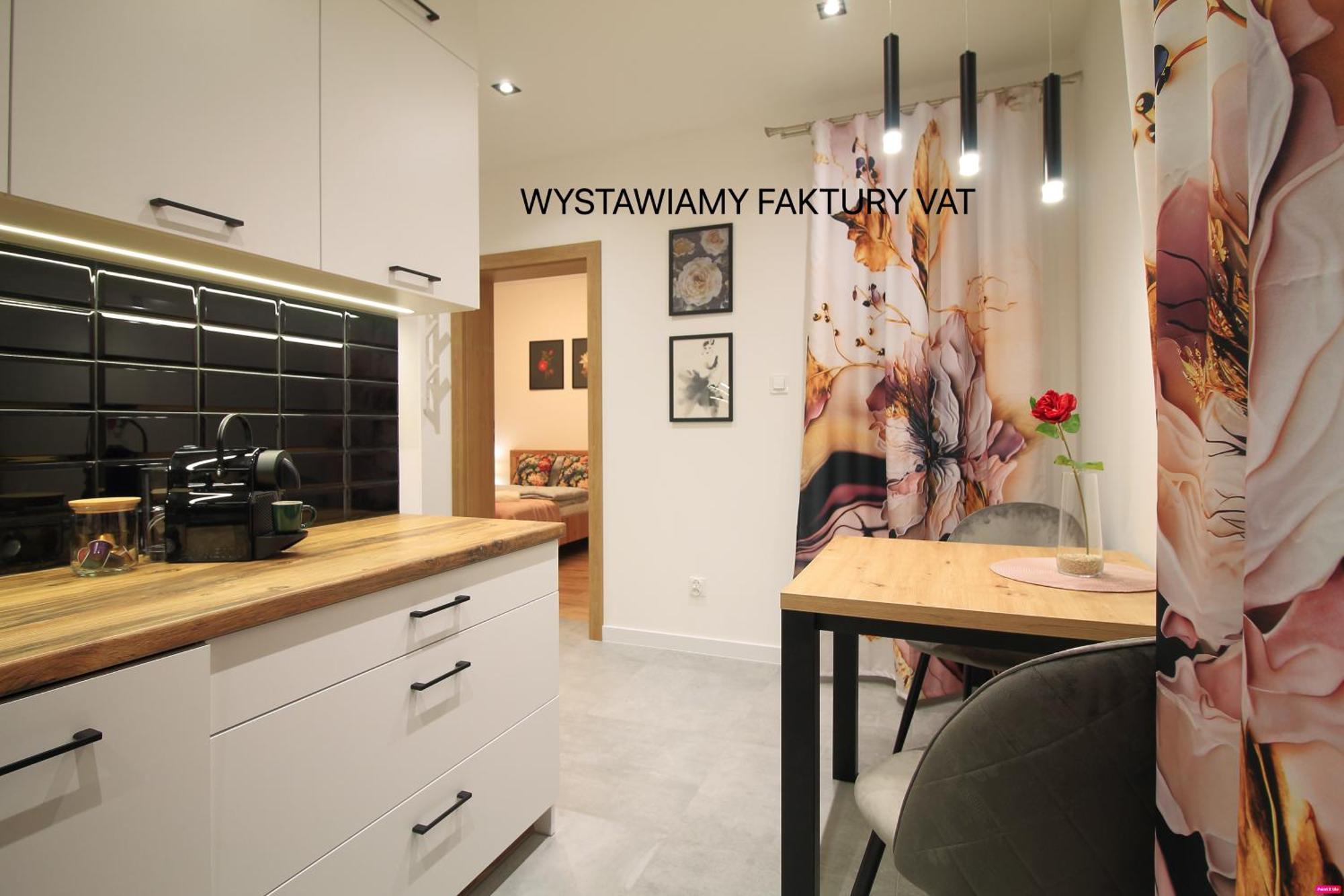 Premium Apartment - Red Rose - Self Check-In Rzeszow Luaran gambar